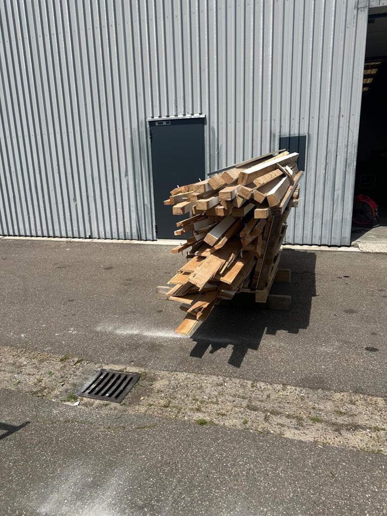 Rest partij eikenhout, Doe-het-zelf en Verbouw, Hout en Planken, Ophalen, Eiken, Zo goed als nieuw, Plank