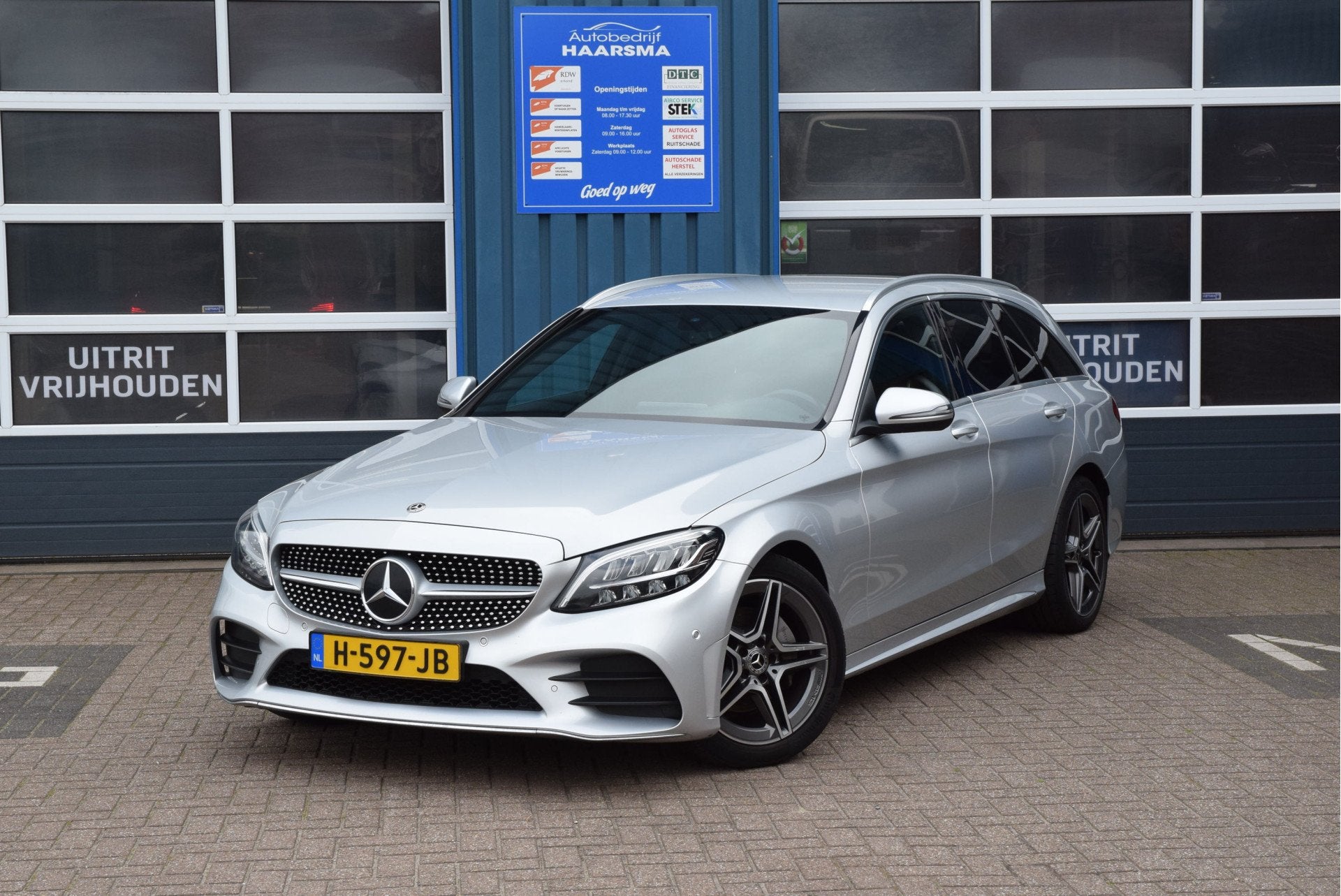 Mercedes-Benz C-Klasse Estate 160 Business Solution AMG Limi, Auto's, Automaat, Dealer onderhouden, 4 cilinders, Origineel Nederlands