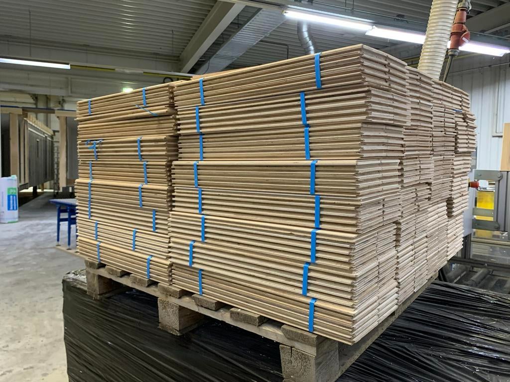 Foto 4 van Visgraat Multiplank Vloer 42m2 - Geschikt voor Vloerverwarmi