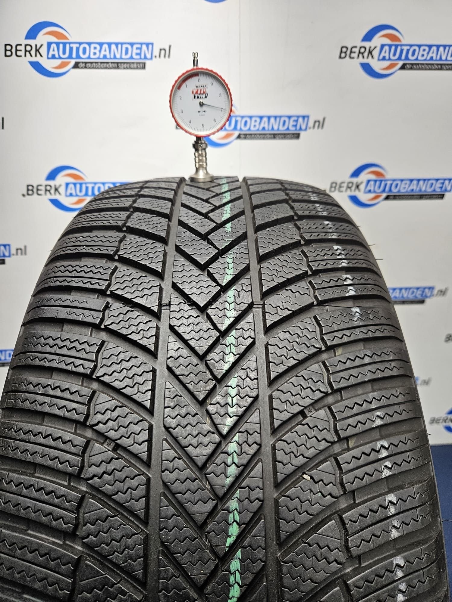 2x Bridgestone Blizzak LM005 275/40 R21 107V 275/40/21 27540, Gebruikt, -, 275 mm, -