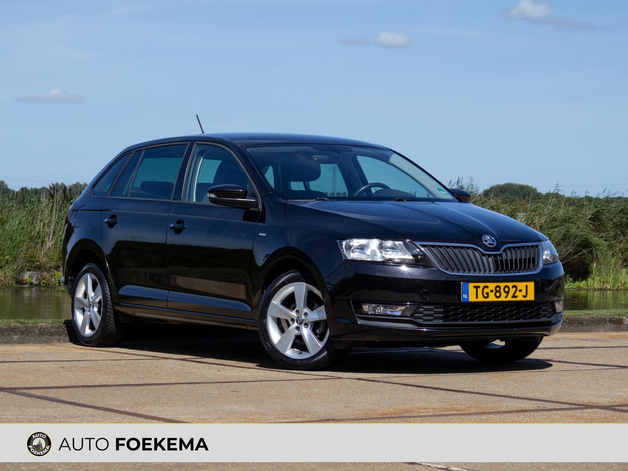 Skoda Rapid Spaceback 1.0 TSI Greentech Clever 16" Apple Car, Auto's, Skoda, Voorwielaandrijving, Stof, Gebruikt, Origineel Nederlands