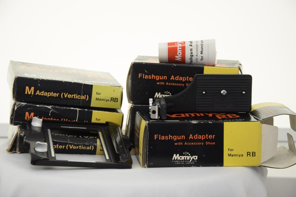 Mamiya RB accessoires – Flashgun Adapter & Vertical Adapter, Audio, Tv en Foto, Ophalen of Verzenden, Nieuw, Spiegelreflex, Overige Merken