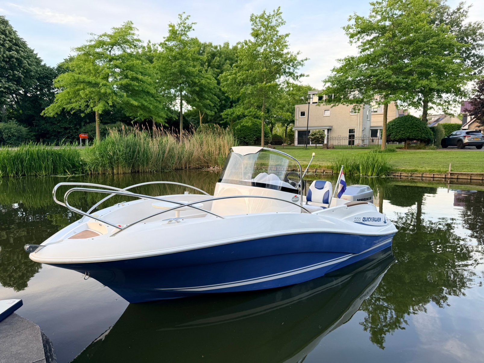 Quicksilver 555 commander met 115pk EFI, Watersport en Boten, Speedboten, Gebruikt, Quicksilver, Benzine, 70 tot 120 pk, Buitenboordmotor
