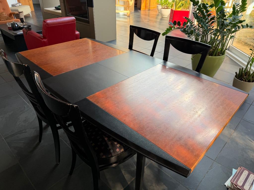 Mooie eettafel, kersenhout met matzwarte inleg, Gebruikt, Klassiek, 150 tot 200 cm, Vier personen