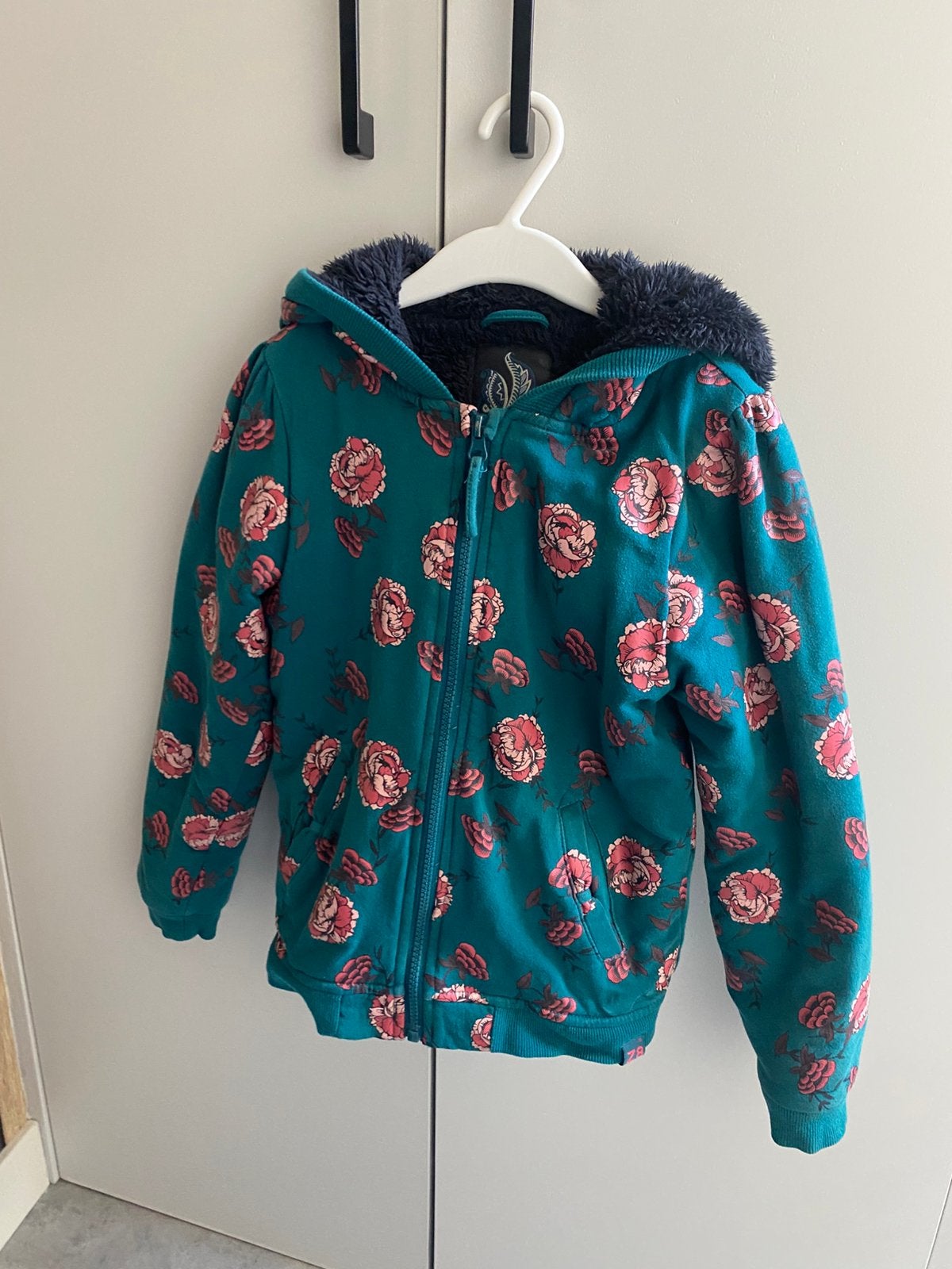 Borgvest Z8 maat 128/134, Ophalen of Verzenden, Zo goed als nieuw, Meisje, Jas