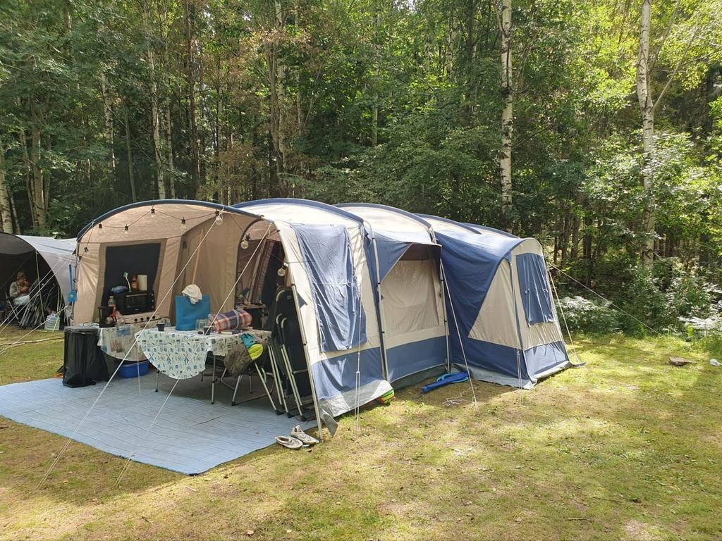 Ruime 5 persoons tunnel tent, Caravans en Kamperen, Tenten, Ophalen, Gebruikt, Tot en met 5