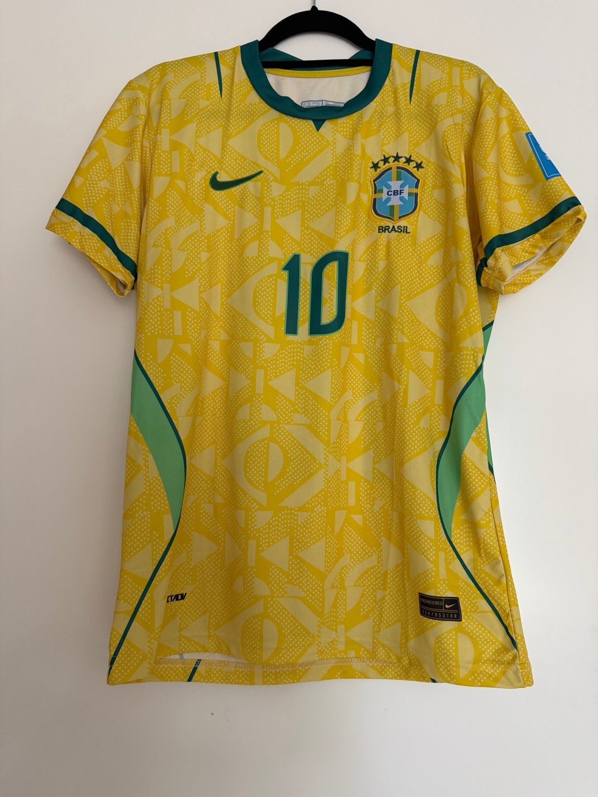 Nieuw Brazilië Thuisshirt Neymar Jr. #10 Maat L, Maat L, Ophalen of Verzenden, Nieuw, Shirt