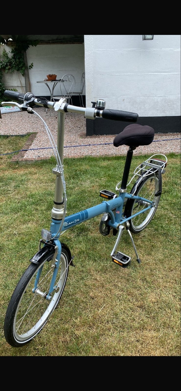Dahon Vouwfiets- bijna splinternieuw !! met slot en USB lamp, Fietsen en Brommers, Fietsen | Vouwfietsen, Ophalen, 20 inch of meer