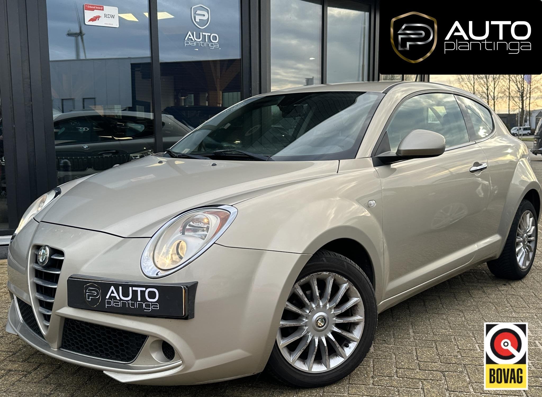 Alfa Romeo MiTo 1.4 Distinctive 105PK | NIEUW APK | 2e Eigen, Auto's, Voorwielaandrijving, Euro 5, Stof, Gebruikt
