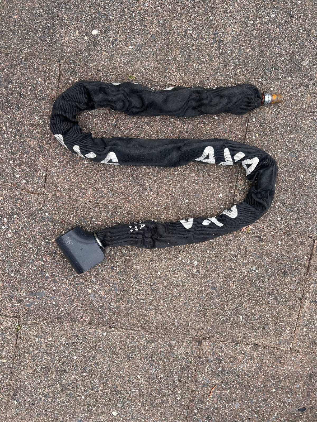 AXA Kettingslot - Veiligheid voor uw fiets, Ophalen of Verzenden, Nieuw, Kettingslot
