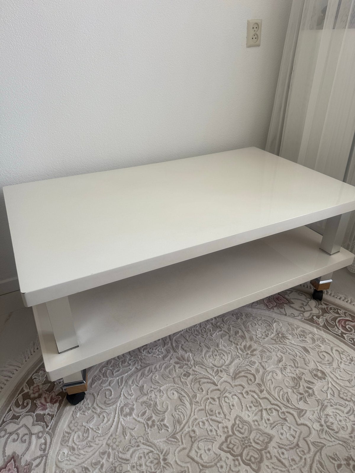 Witte salontafel 70x140 cm met opbergruimte, Huis en Inrichting, Tafels | Salontafels, Ophalen, Overige materialen, Gebruikt, 100 tot 150 cm