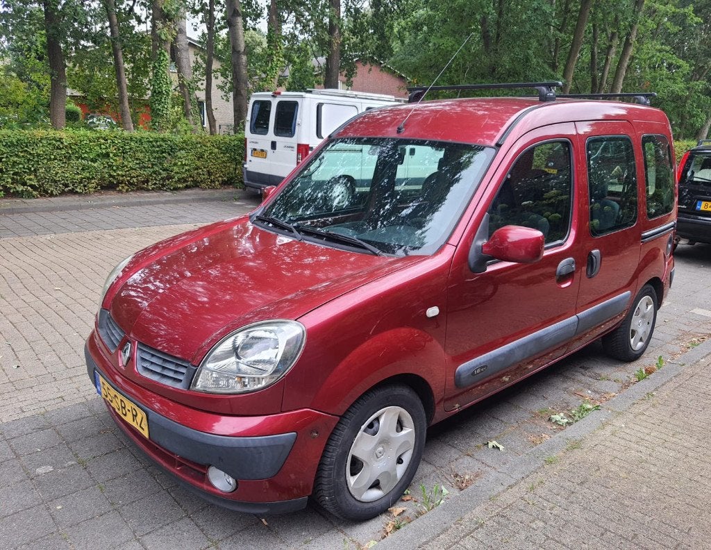 Renault Kangoo 1.6 16V GAS LPG G3 + benzine  70KW '05 Rood, Auto's, Stof, 49 €/maand, Origineel Nederlands, Particulier