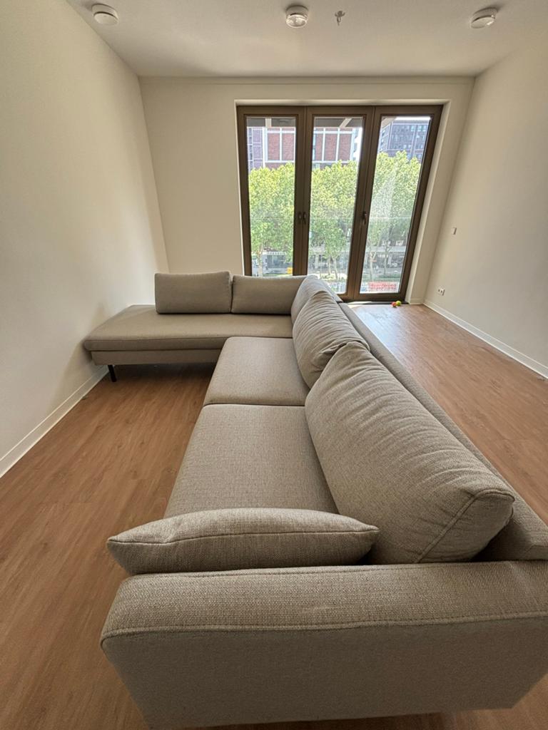 Comfortabele hoekbank, Ophalen, 250 tot 300 cm, Gebruikt, 100 tot 125 cm