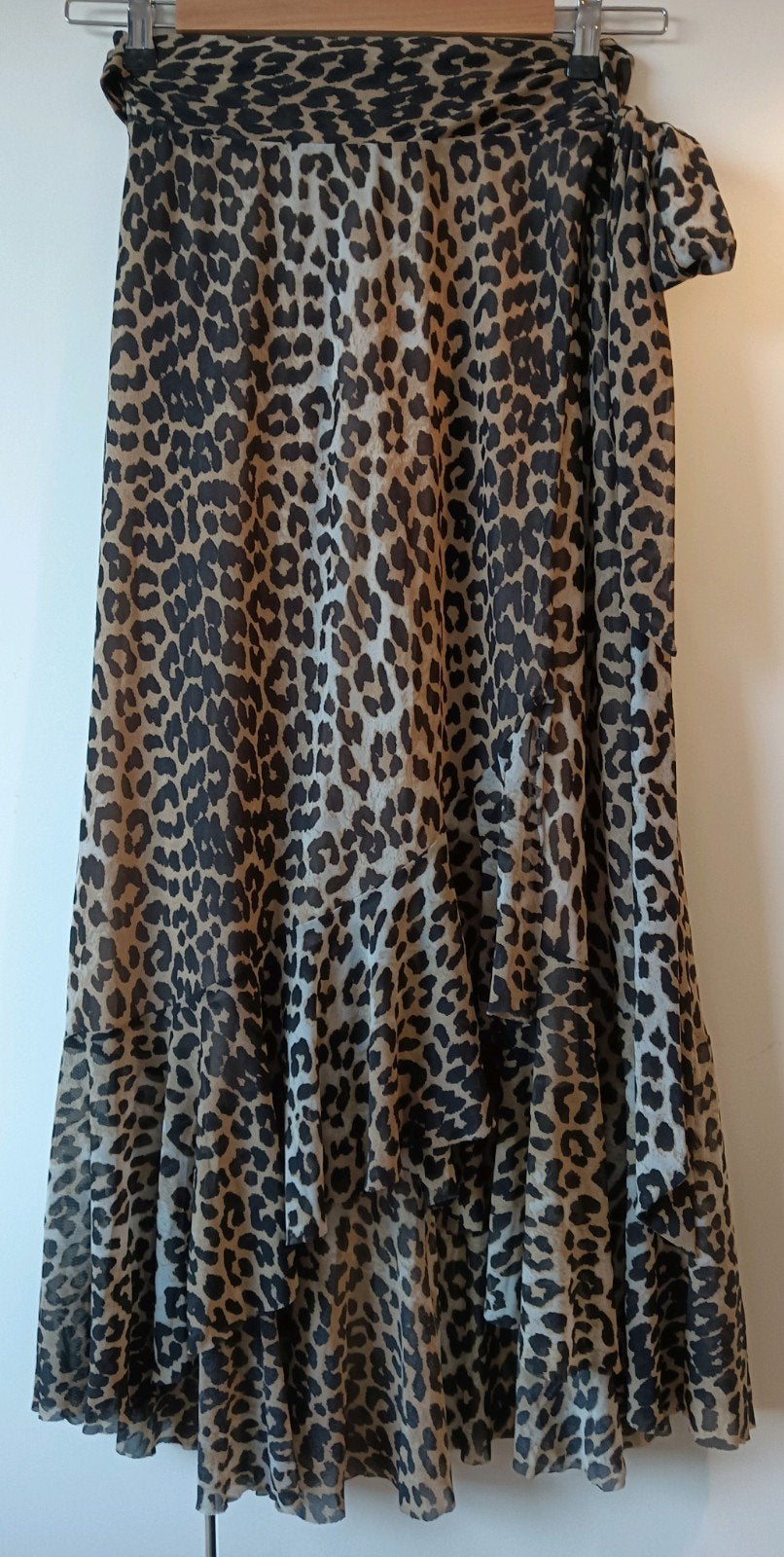 Ganni maxi wrap rok maat 36 of smalle 38, Kleding | Dames, ByDanie, Zwart, Ophalen of Verzenden, Zo goed als nieuw