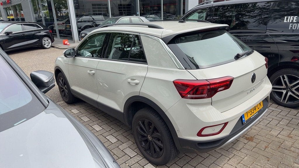 Volkswagen T-Roc 1.5 TSI Life Business | 150 PK | Digital Co, Auto's, 12 maanden, 4 cilinders, Origineel Nederlands, Bedrijf