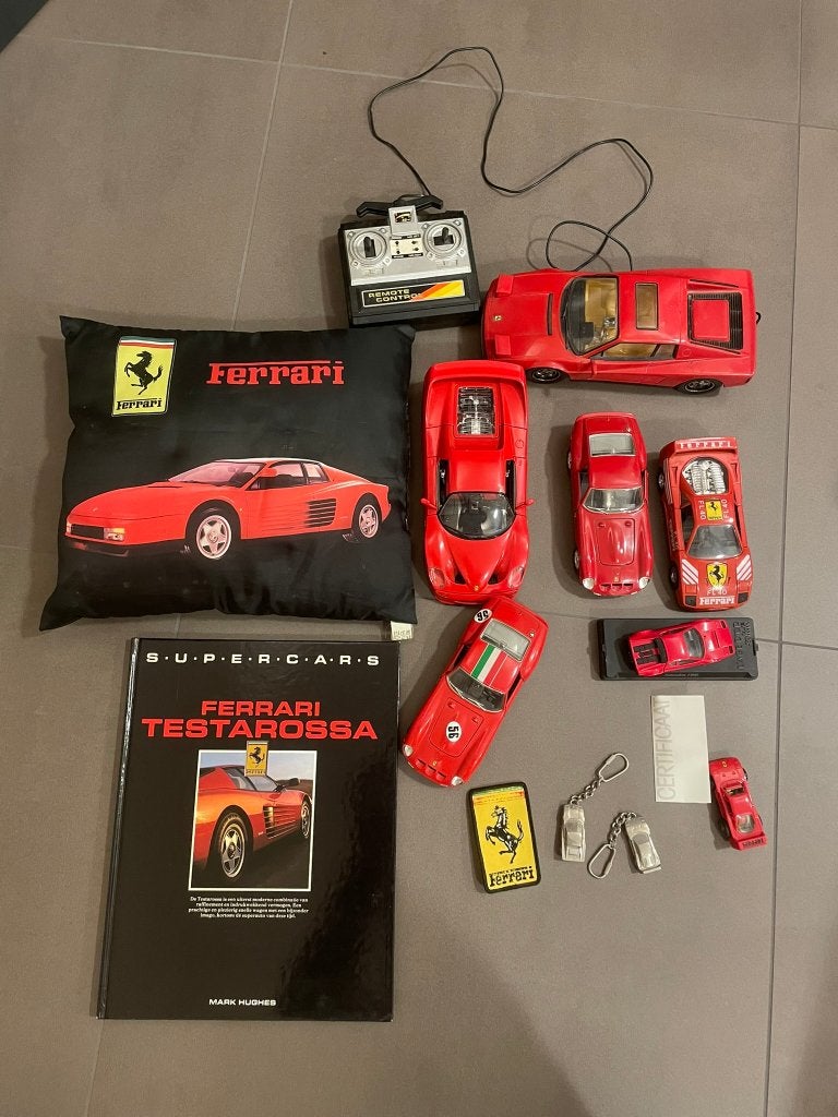 Ferrari collectie – modellen 1:18 & 1:24, RC auto, boek, Ophalen of Verzenden, Gebruikt, Auto, Overige merken