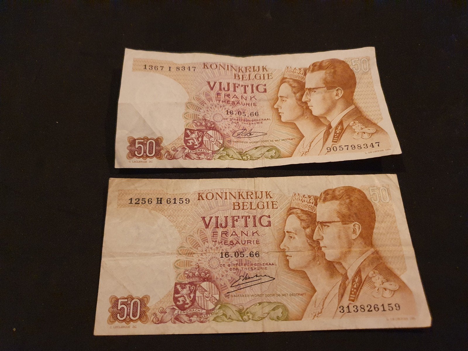 2x Belgische 50 Frank biljetten uit 1966, Postzegels en Munten, Ophalen of Verzenden, Setje