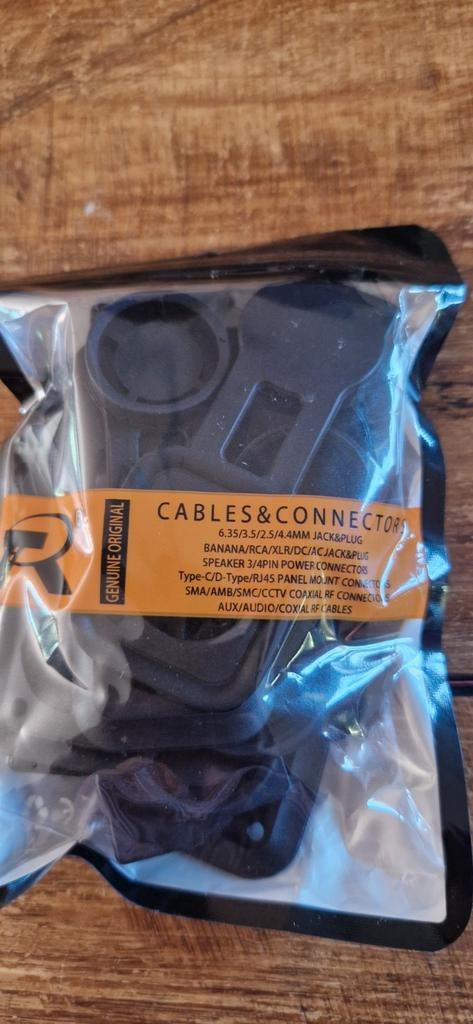 Nieuwe kabels en connectoren set - Diverse types, Ophalen of Verzenden, Nieuw, Minder dan 2 meter, Overige kabels