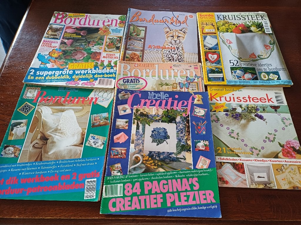 7 Borduurbladen voor 7 euro, Ophalen of Verzenden, Gebruikt, Handborduren, Overige typen