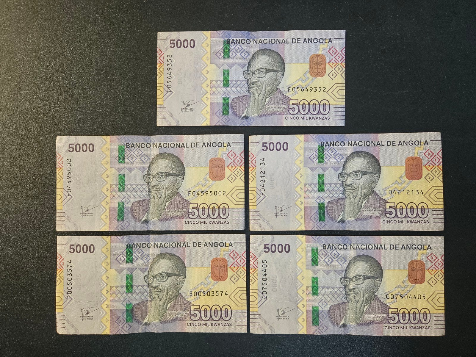 Angola pick W164 2025    2     per stuk, Postzegels en Munten, Verzenden, Overige landen, Los biljet