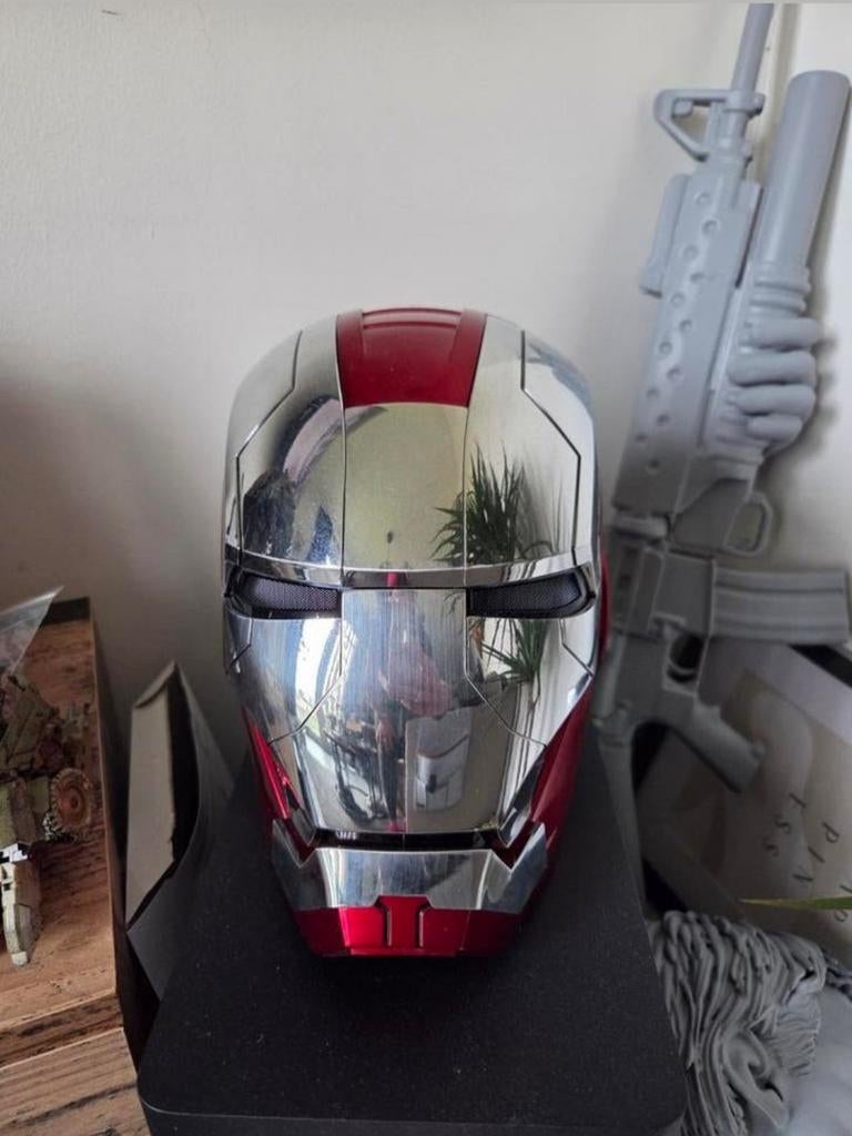 Volledig werkende Ironman helm - Marvel, Ophalen of Verzenden, Zo goed als nieuw