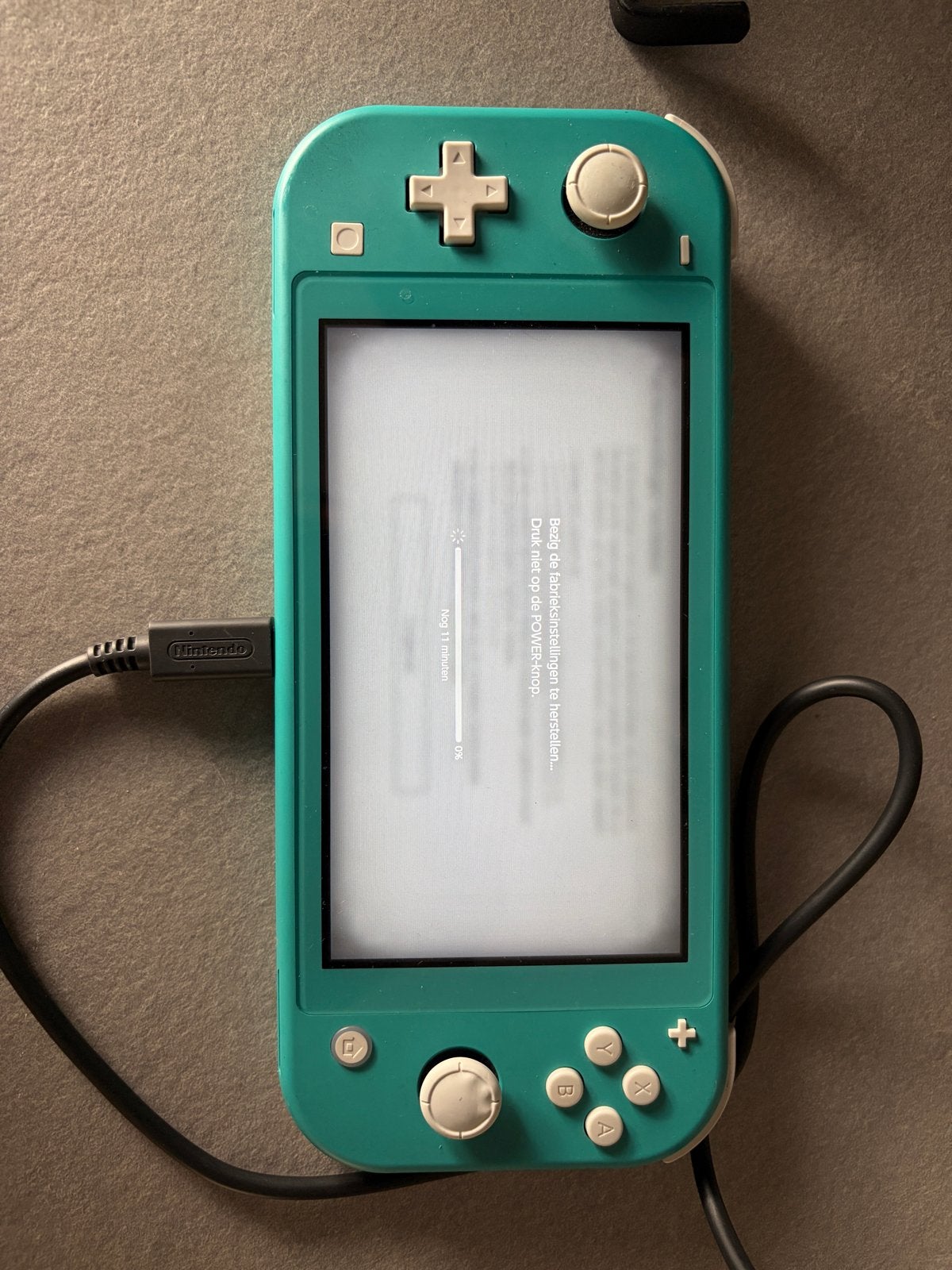 Nintendo Switch Lite Turqoise met oplader, Spelcomputers en Games, Spelcomputers | Nintendo Switch Lite, Ophalen, Turquoise, Zo goed als nieuw