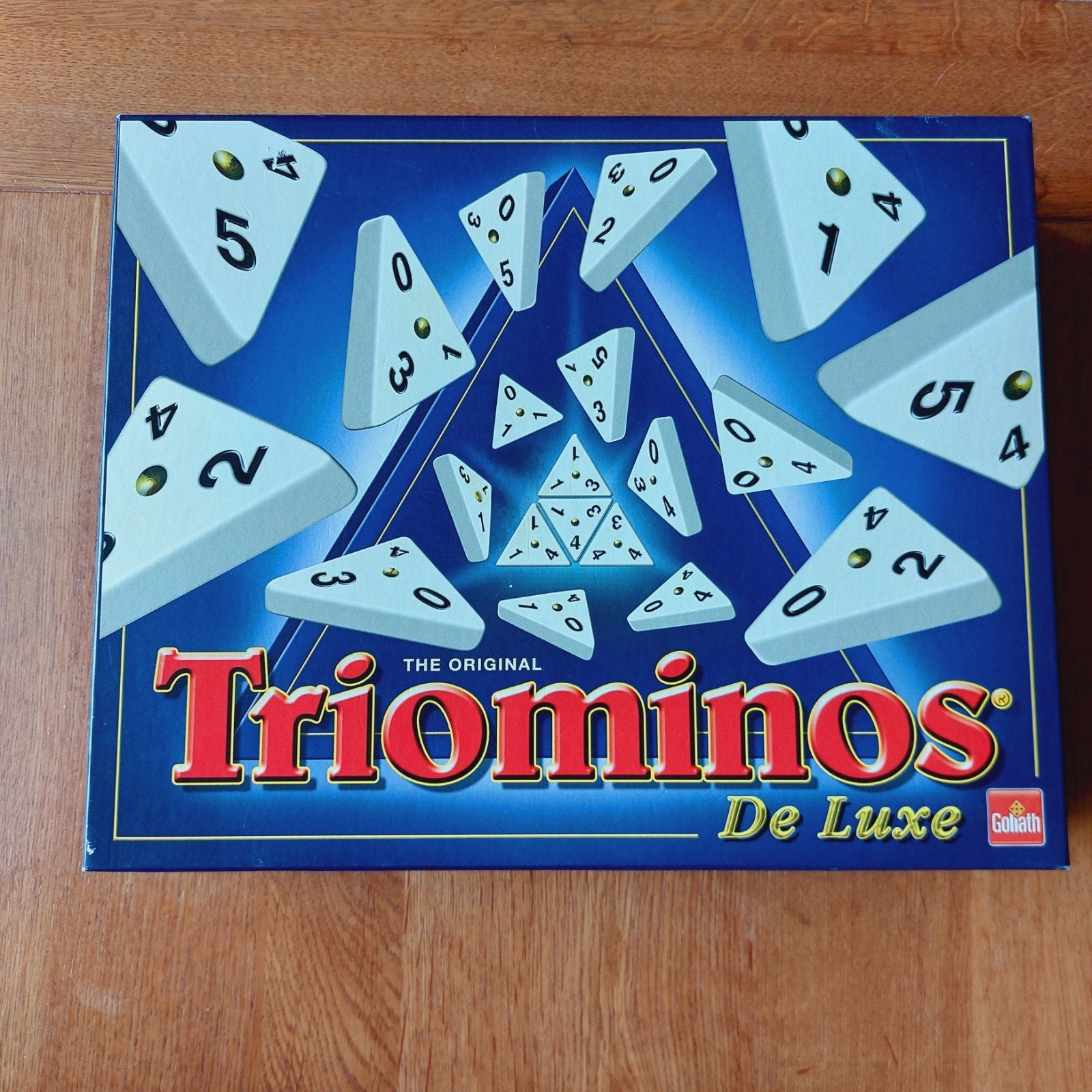 Triominos De Luxe - Compleet en in goede staat, Drie of vier spelers, Ophalen of Verzenden, Zo goed als nieuw, Goliath