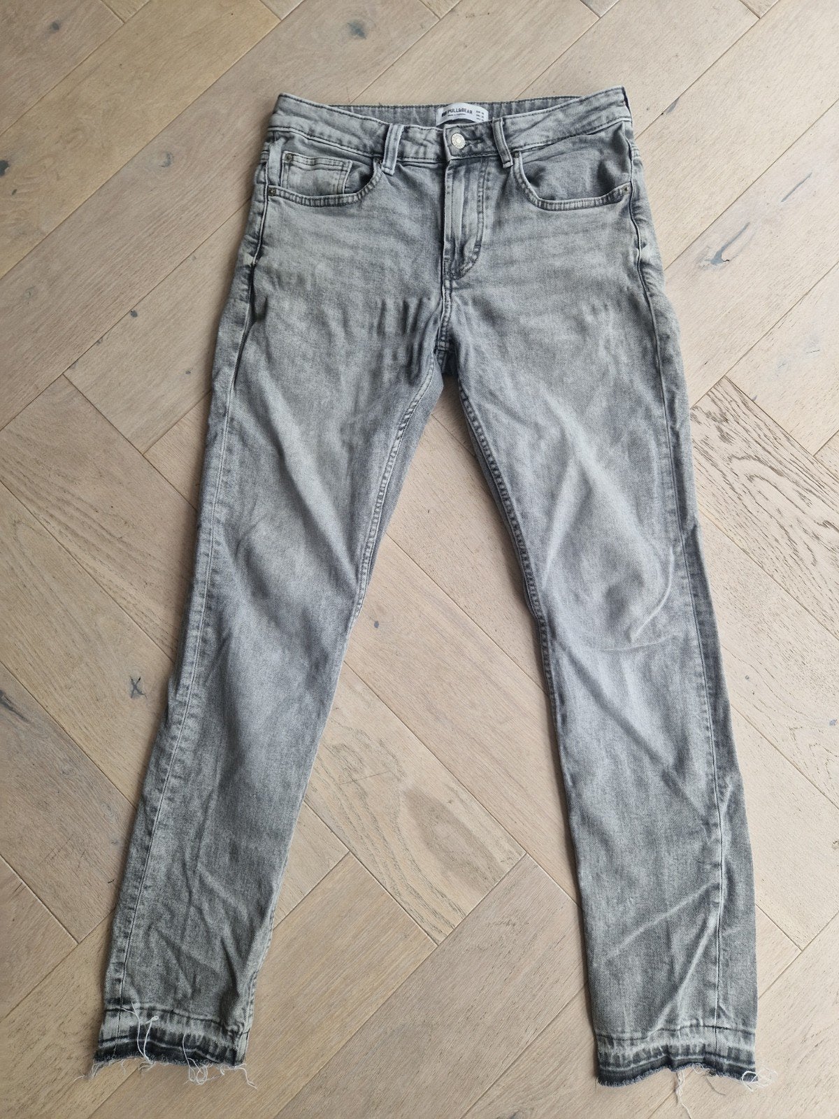 Pull&Bear grijze jeans - Maat 38, W32 (confectie 46) of kleiner, Ophalen of Verzenden, Zo goed als nieuw, Pull&Bear