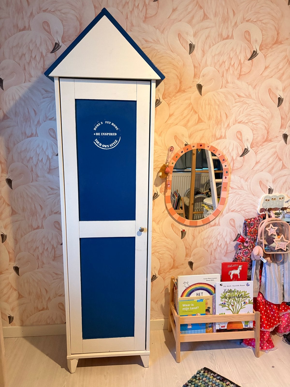 Leuke kinderkledingkast in strandhuisstijl, Huis en Inrichting, Kasten | Kledingkasten, Ophalen, Minder dan 50 cm, Gebruikt, 150 tot 200 cm