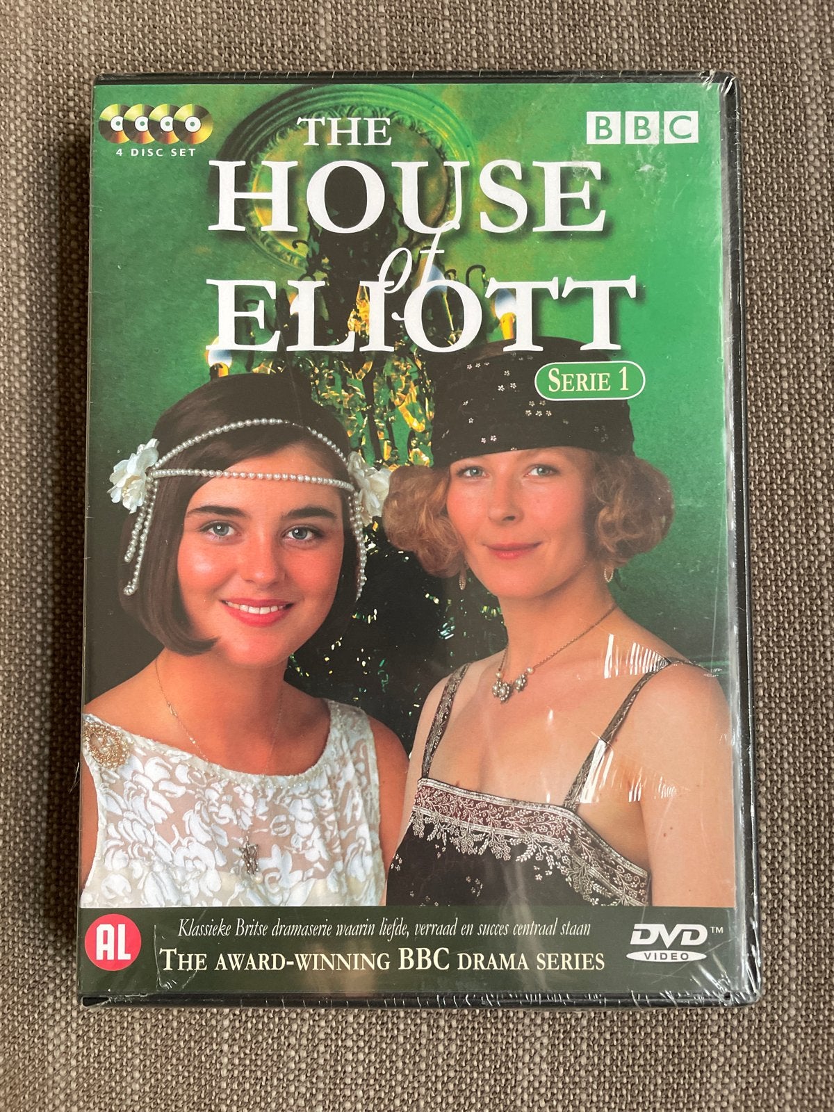 The House of Eliott - Serie 1 (4-disc set) nieuw!!, Alle leeftijden, Ophalen of Verzenden, Nieuw in verpakking, Drama