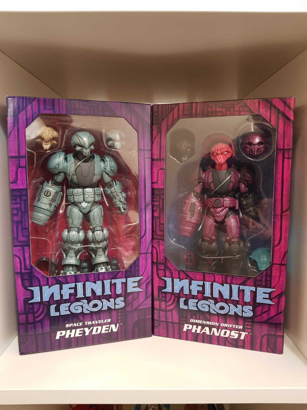 Pheyden & Phanost Infinite Legions Wave 1, Ophalen, Nieuw