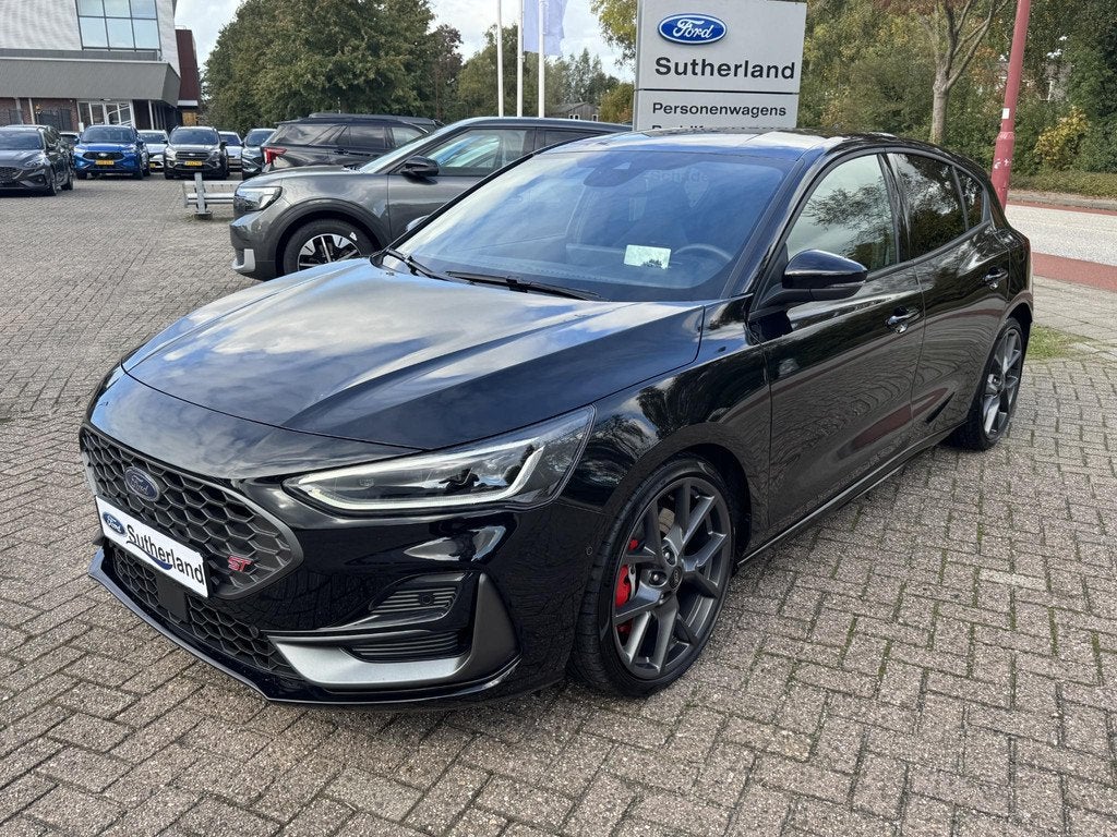 Ford Focus 2.3 EcoBoost ST-3 | 280pk Automaat | Performance, Gebruikt, Euro 6, 4 cilinders, Origineel Nederlands