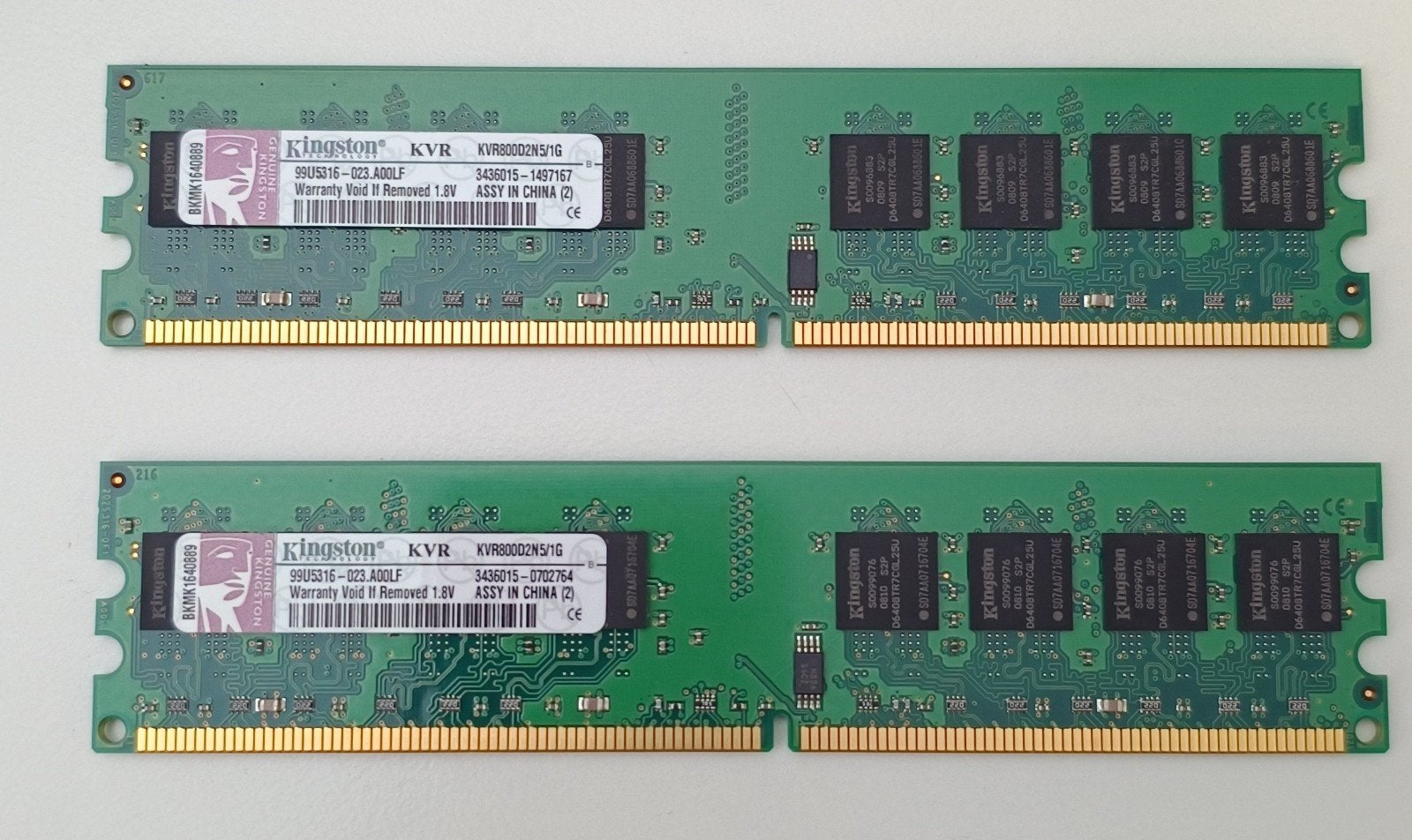 2 stuks 1GB  kingston kvr800d2n5/1g desktop memory module, Ophalen of Verzenden, Desktop