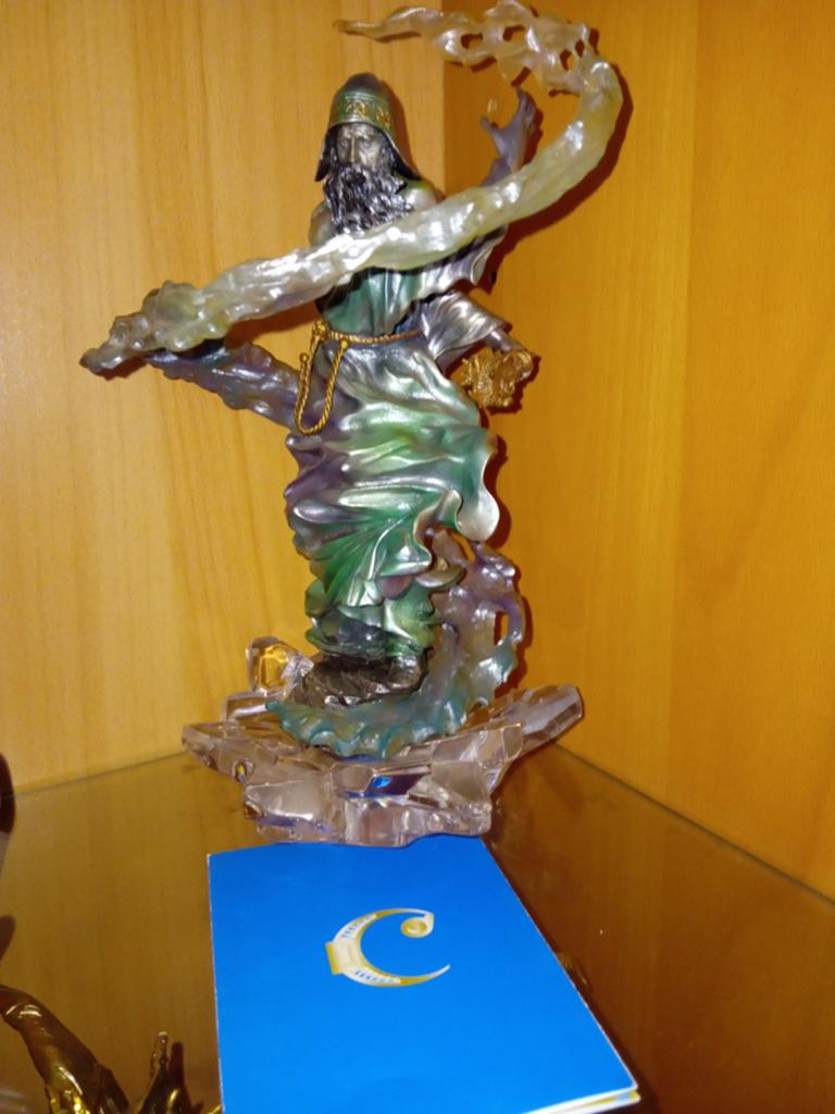 Franklin Mint Merlin en Stonehenge beeld met certificaat, Verzamelen, Beelden en Beeldjes, Zo goed als nieuw, Fantasy, Ophalen