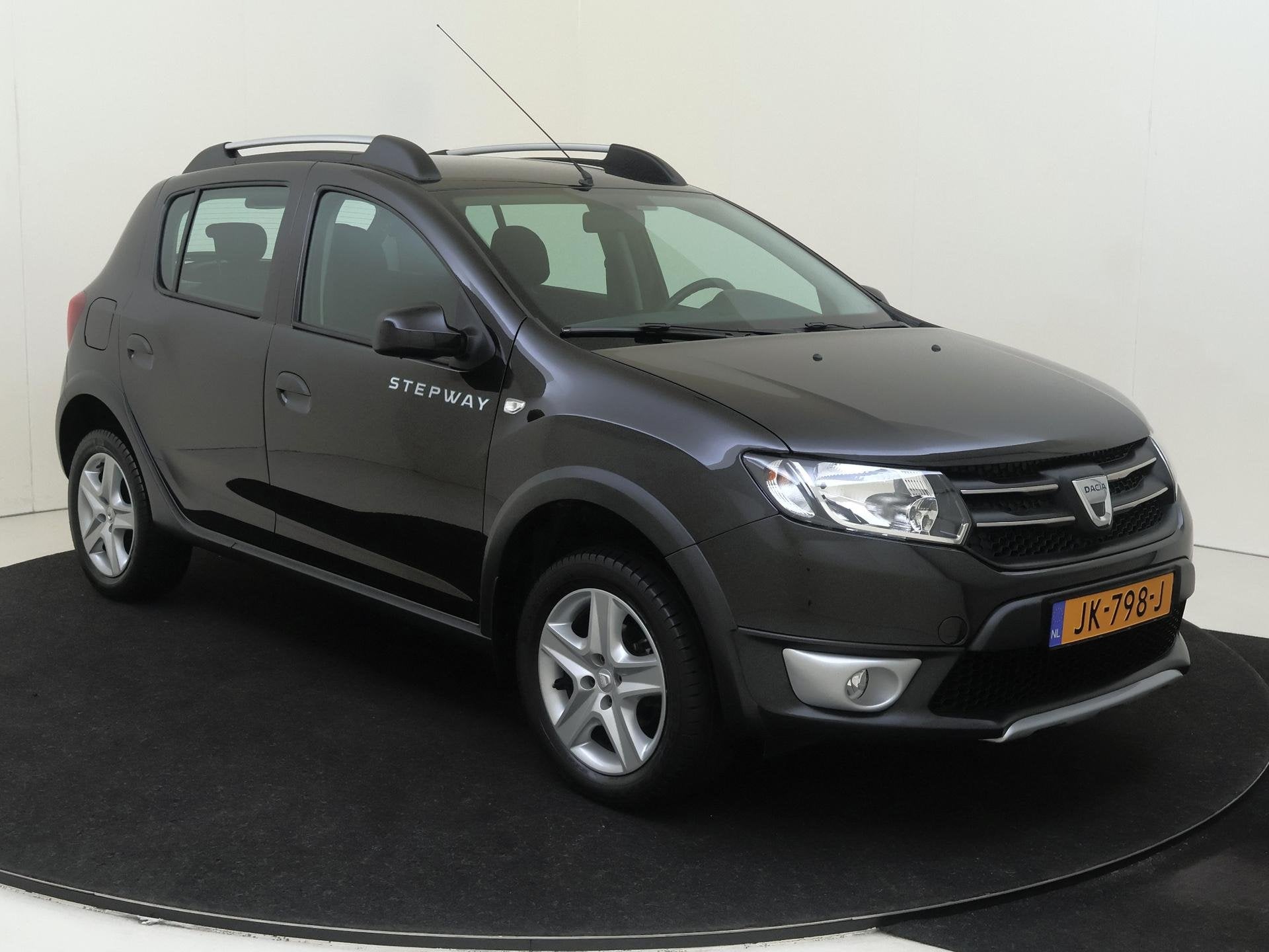 Dacia Sandero 0.9 TCe Stepway Lauréate LM Velgen | Airco, Auto's, Voorwielaandrijving, Stof, Zwart, Origineel Nederlands