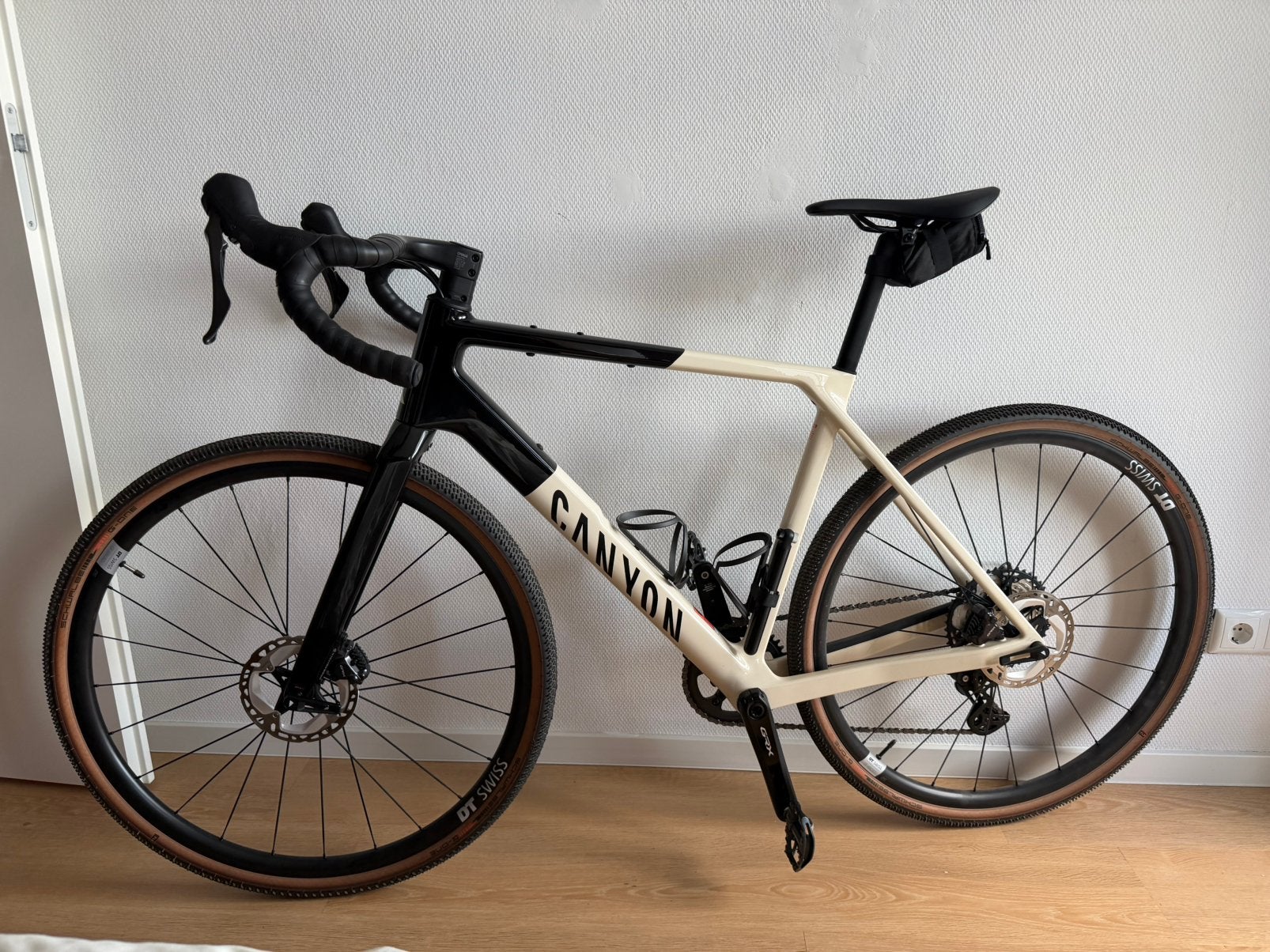 Foto 8 van Canyon grail CF SL 8 maat M
