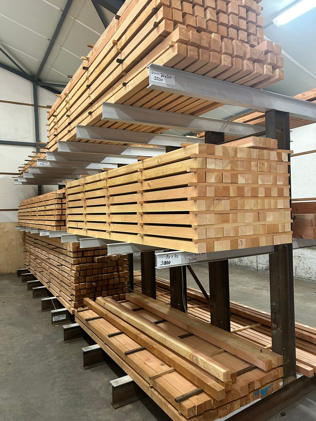 Douglas palen 70x70mm fijnbezaagd paal regel staander balk, Ophalen, Nieuw, 250 cm of meer, Palen