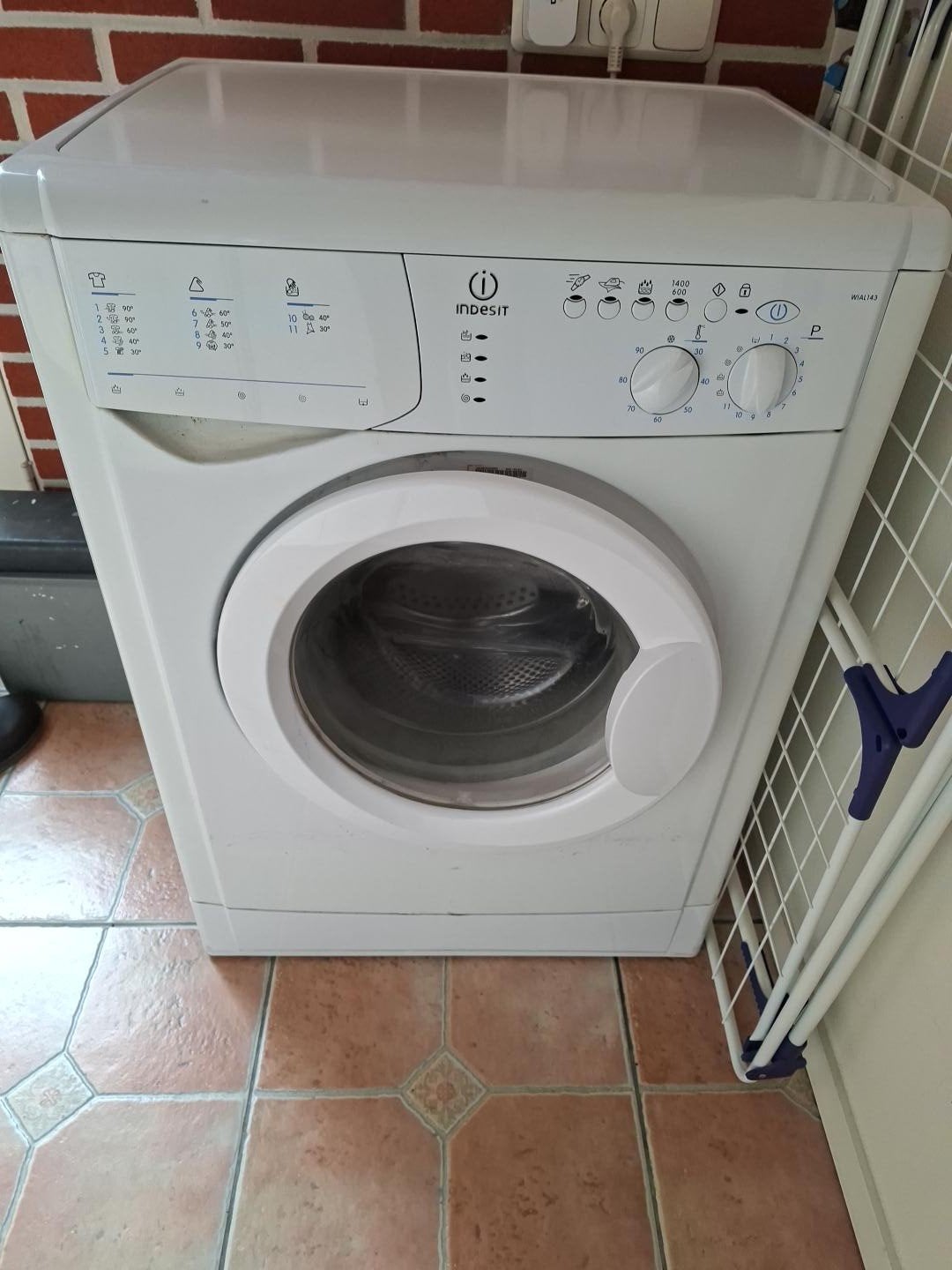 Goede wasmachine merk Indesit, 6 tot 8 kg, Ophalen of Verzenden, 1200 tot 1600 toeren, 85 tot 90 cm