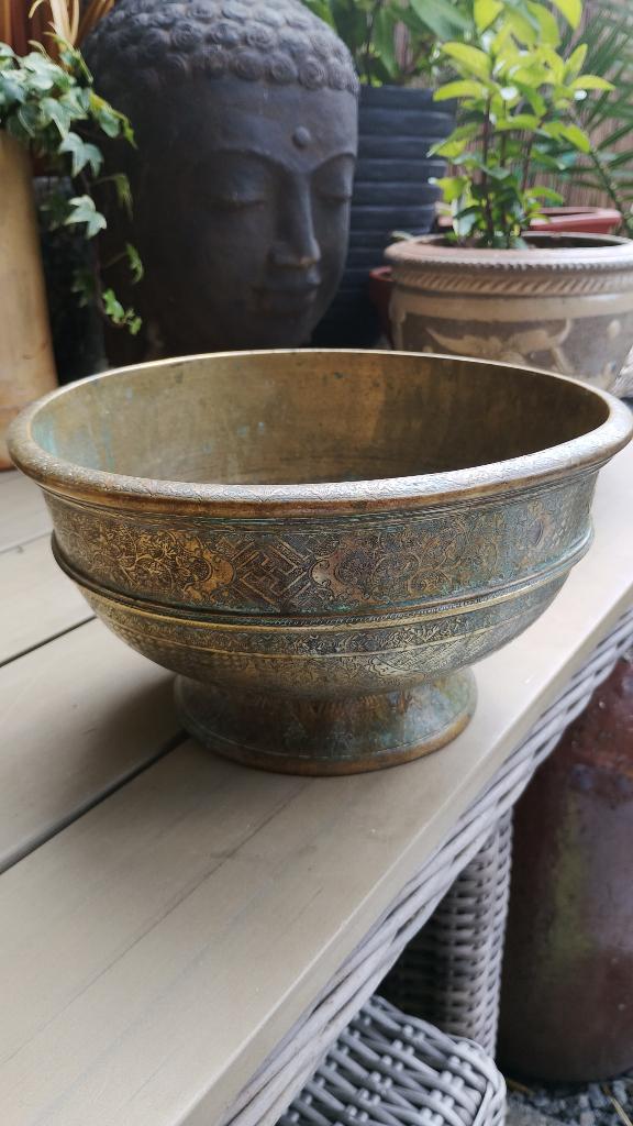 Antieke zware bokor Java Indonesië, Antiek en Kunst, Kunst | Niet-Westerse kunst, Ophalen of Verzenden