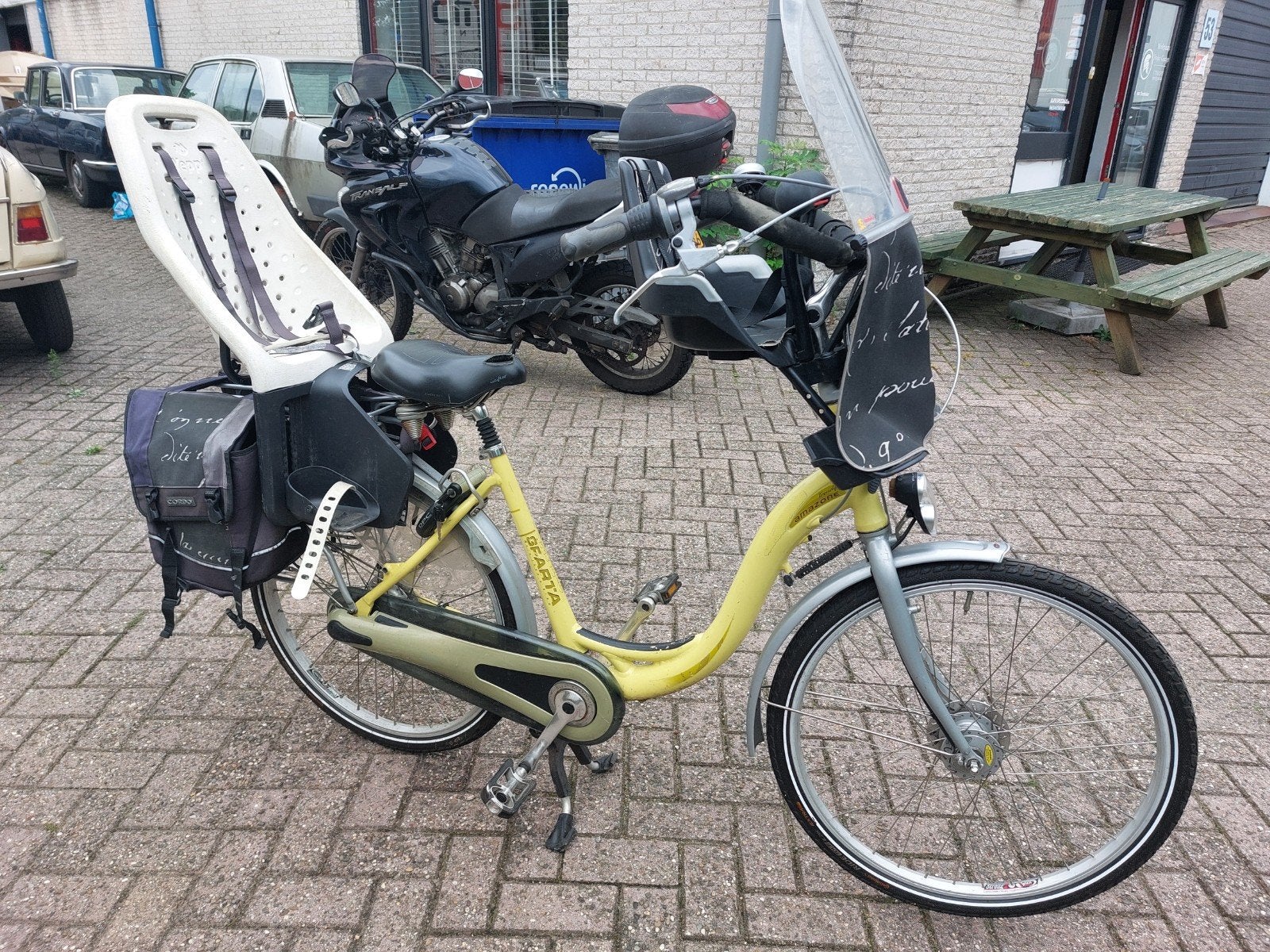 Sparta Mamafiets geel., Fietsen en Brommers, Fietsen | Dames | Moederfietsen, Ophalen of Verzenden, 2 zitjes, Gebruikt, Sparta
