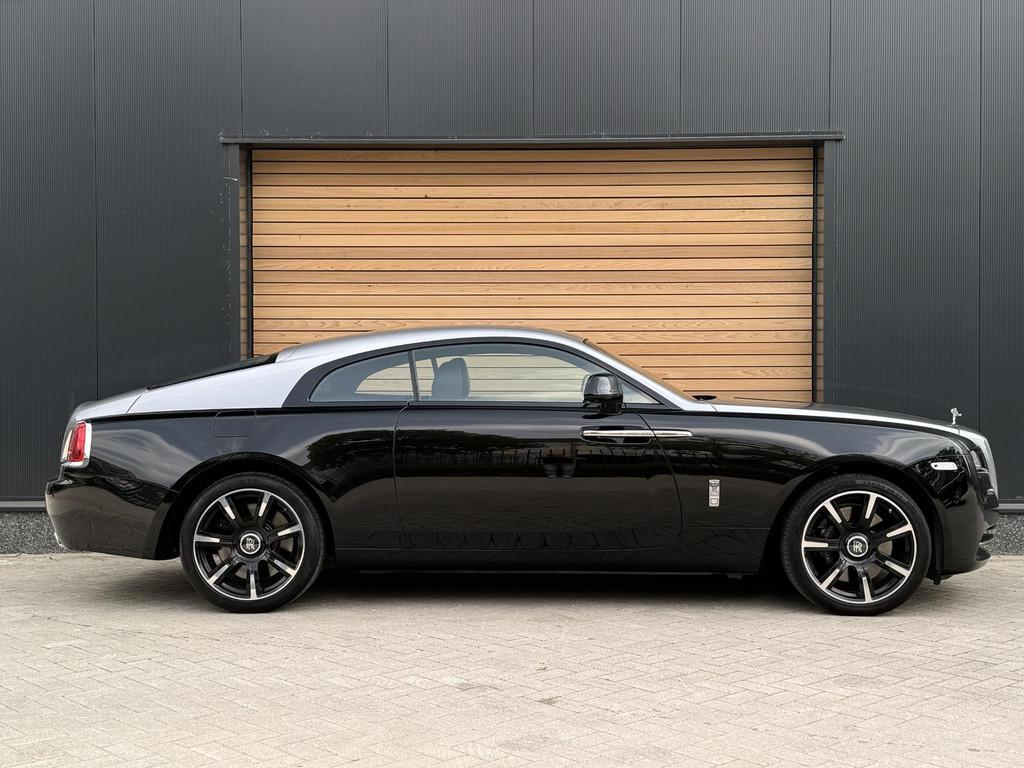 Rolls-Royce Wraith 6.6 V12 TWO-TONE|STARROOF|STOELVENTILATIE, Automaat, Gebruikt, 12 cilinders, Zwart