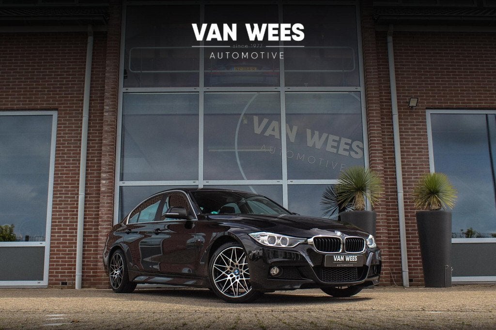 BMW 3-serie 316i M Sport Edition | 2e eigenaar | NL auto | A, 1360 kg, Gebruikt, 4 cilinders, Alcantara