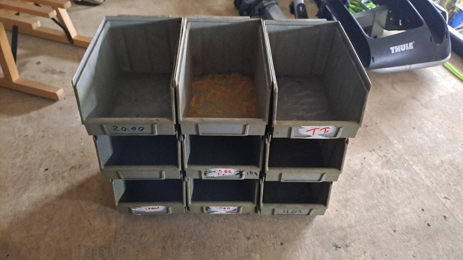 Handige opbergbakjes voor werkplaats of garage, Ophalen of Verzenden, Gebruikt