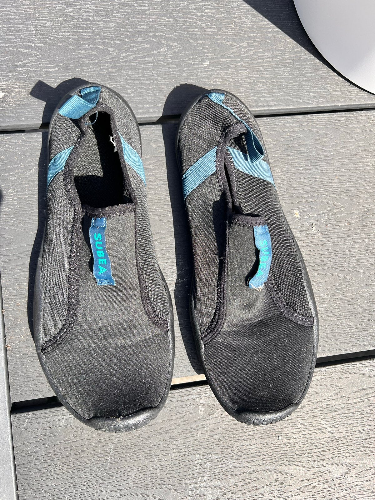 Waterschoenen maat 40 - Zo goed als nieuw, Watersport en Boten, Watersportkleding, Ophalen of Verzenden, Zo goed als nieuw, Zeil- of Surfschoenen