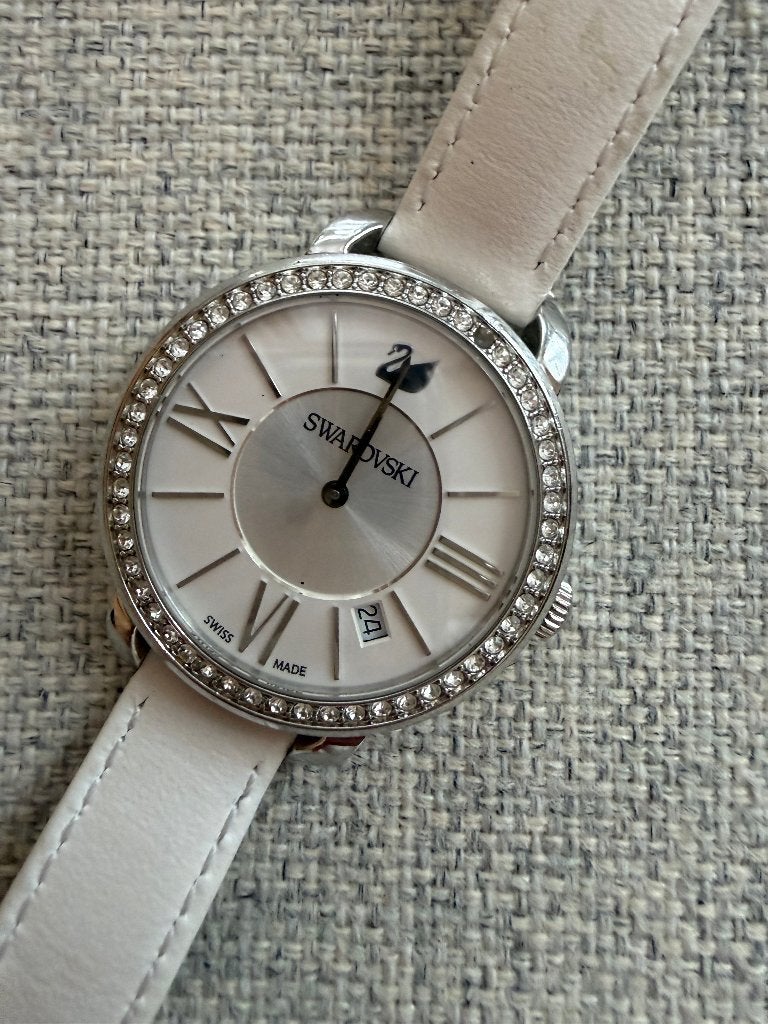Swarovski Aila Day White 5095938 Ladies Watch, Wit, Ophalen of Verzenden, Zo goed als nieuw, Swarovski