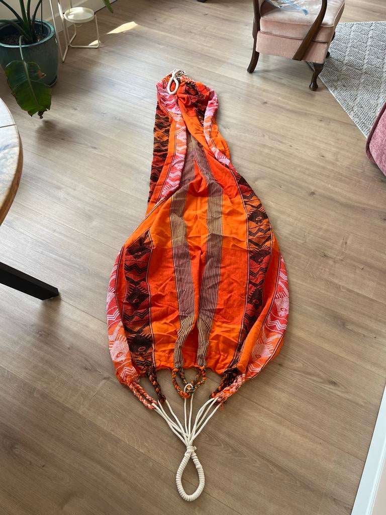 Nieuwe kleurrijke hangmat van zachte stof, Ophalen, Zo goed als nieuw, Eenpersoons, Binnen