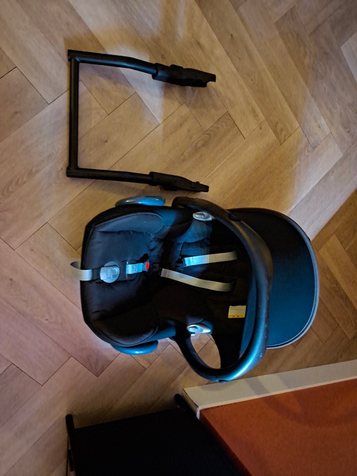 Maxi-Cosi steun voor Gazelle Makki bakfiets + Maxi-Cosi, Ophalen, Overige methoden, Slaapstand, Zo goed als nieuw