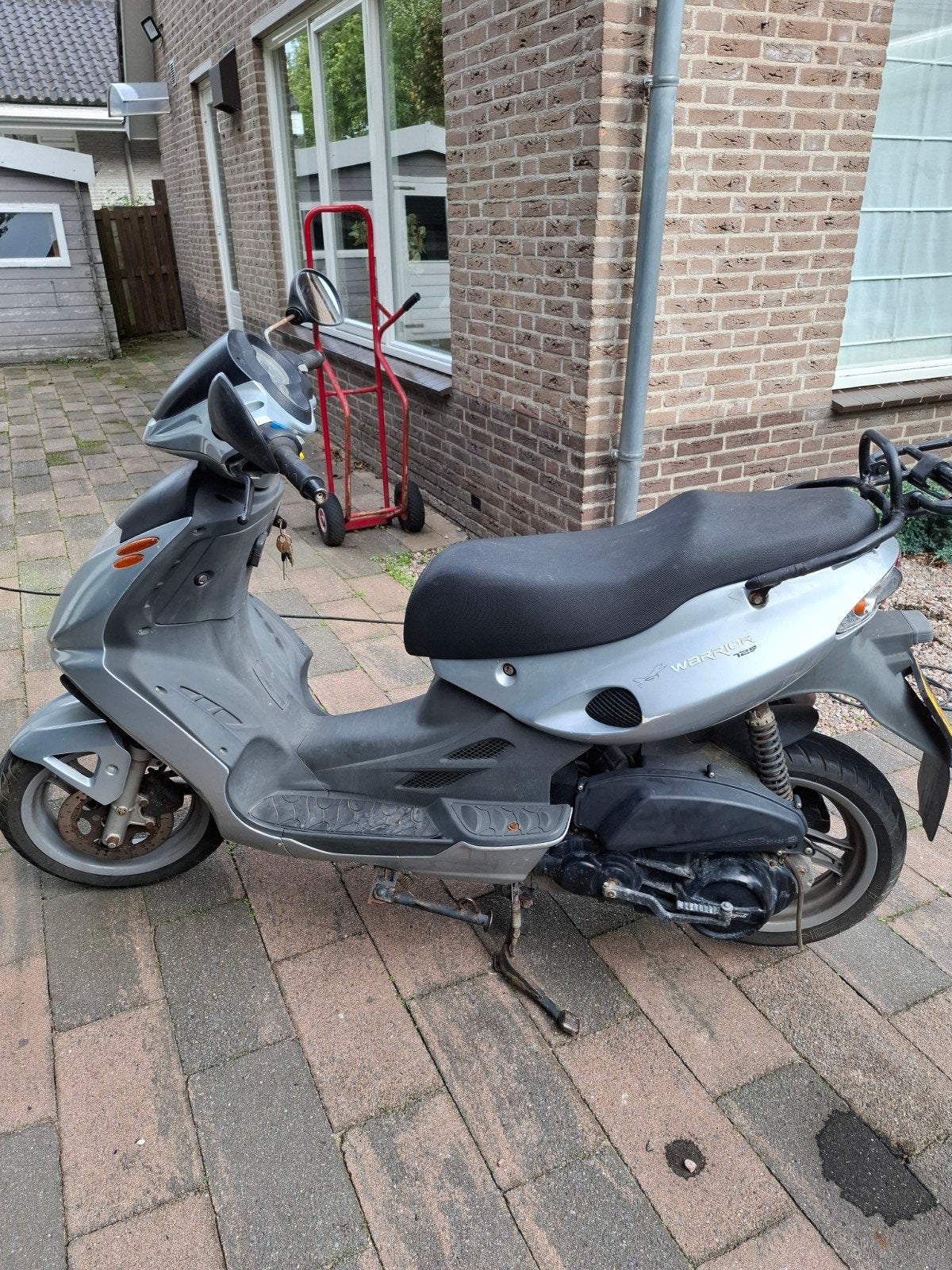 malaguti warrior 125cc, Fietsen en Brommers, Ophalen, Gebruikt, 125 cc, Benzine
