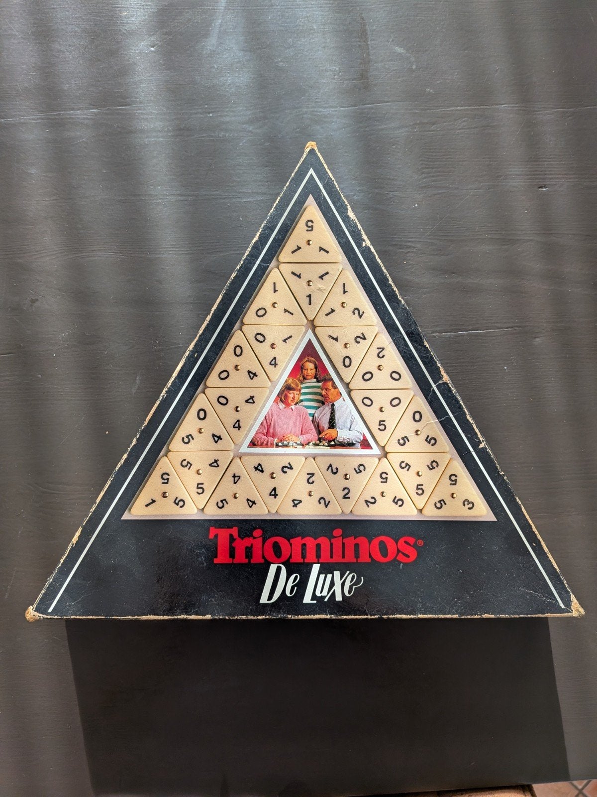 Gezelschapsspel Triominos, Ophalen