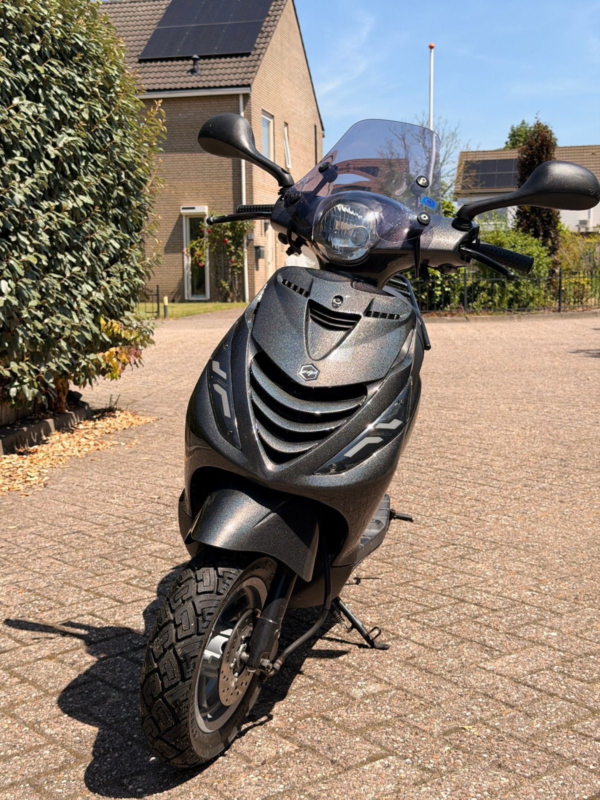 Piaggio Zip 125cc ac brom, Fietsen en Brommers, Scooters | Piaggio, Maximaal 45 km/u, Zip, Zo goed als nieuw, Benzine